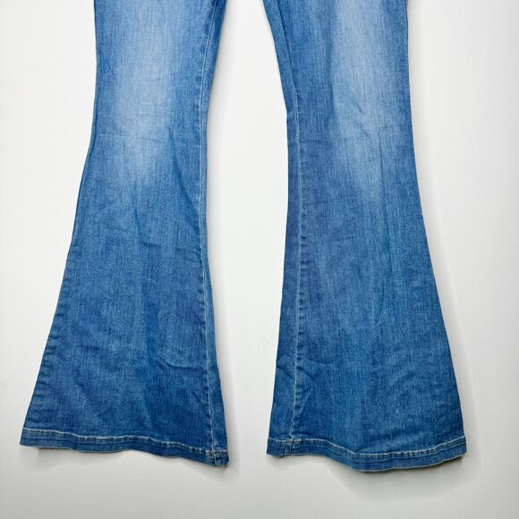 Veronica Beard Sheridan Bell Bottom Jeans Lakeshore Wash Size 32 High Rise - Picture 6 of 11